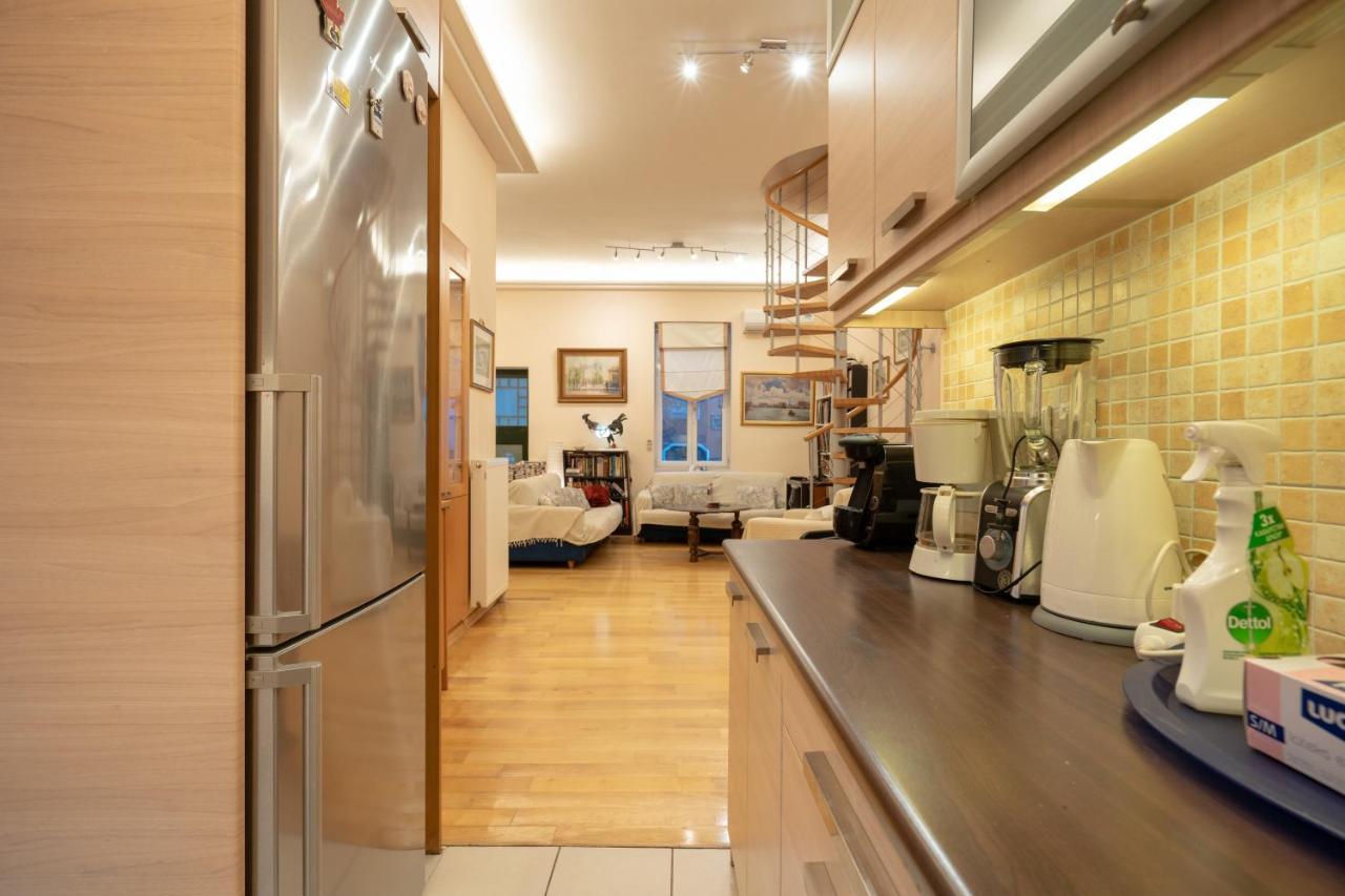 Acropolis Metro St.3 Bedrοοms 6 Persons Maisonette Athens Exterior photo