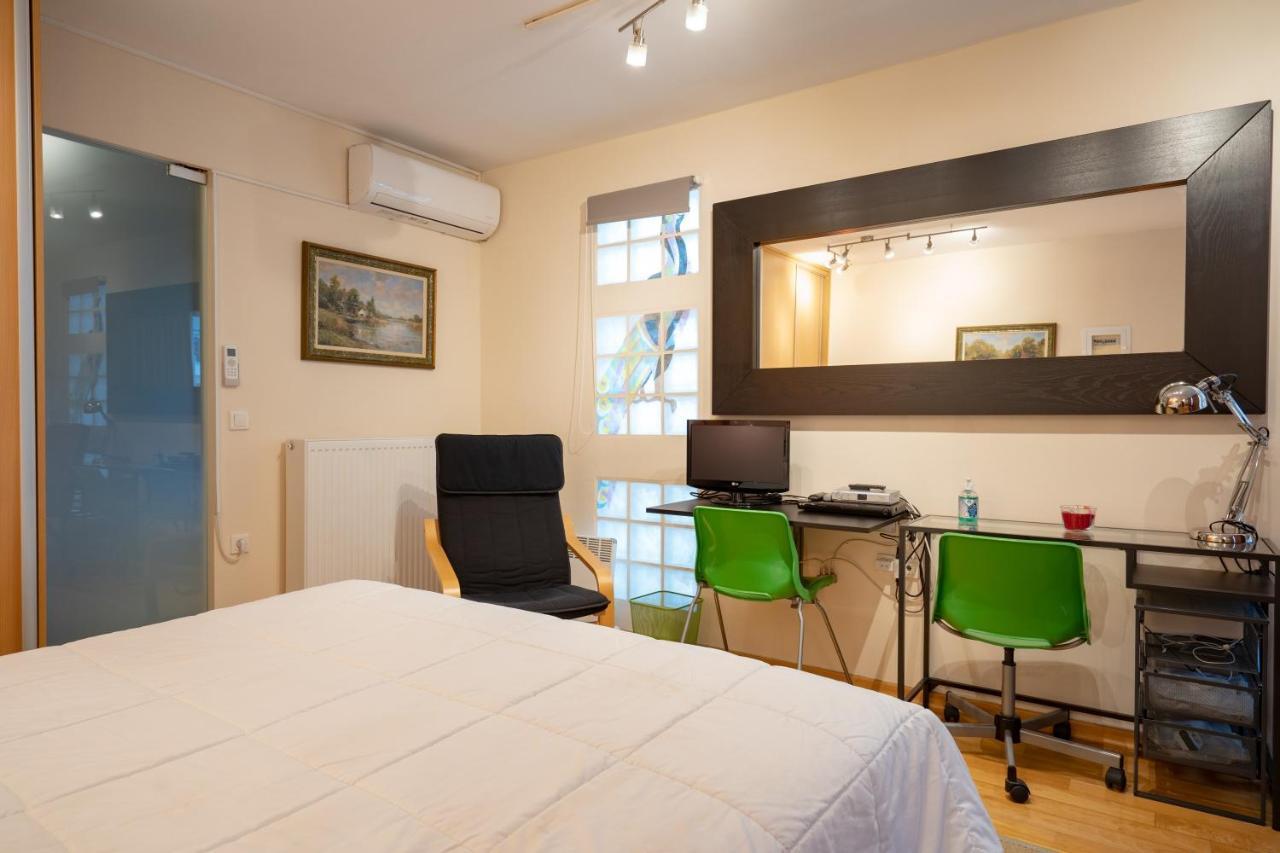Acropolis Metro St.3 Bedrοοms 6 Persons Maisonette Athens Exterior photo